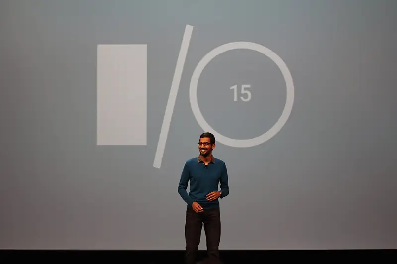 Sundar Pichai sur la scène de la Google I/O 2015, quelques mois avant de devenir patron de Google.